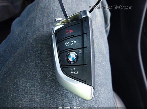 5UXTR9C51JLC79426 2018 BMW X3 Черный Вид панели приборов
