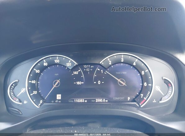 5UXTR9C57JLC78796 2018 BMW X3 Серый Вид задних сидений