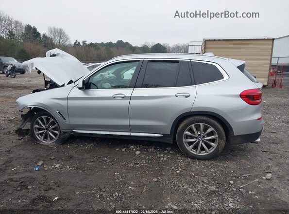 5UXTR9C57KLP92274 2019 BMW X3 Silver Սալոնի 360 աստիճան տեսք