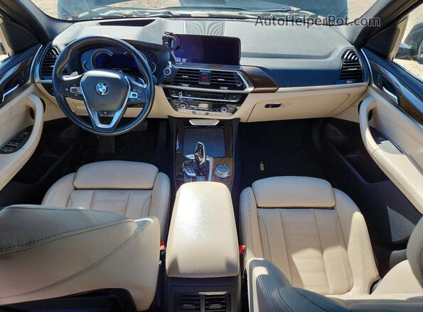 5UXTR9C58JLC73722 2018 BMW X3 Синий Вид панели приборов