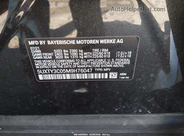 5UXTY3C05M9H76047 2021 BMW X3 Черный Вид подкапотного пространства