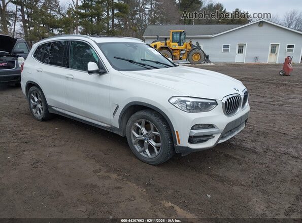 5UXTY5C00M9E27762 2021 BMW X3 Белый Передняя правая четверть