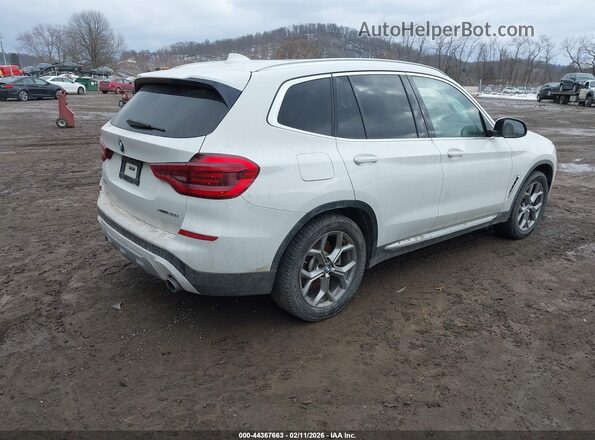 5UXTY5C00M9E27762 2021 BMW X3 Белый Задняя правая четверть