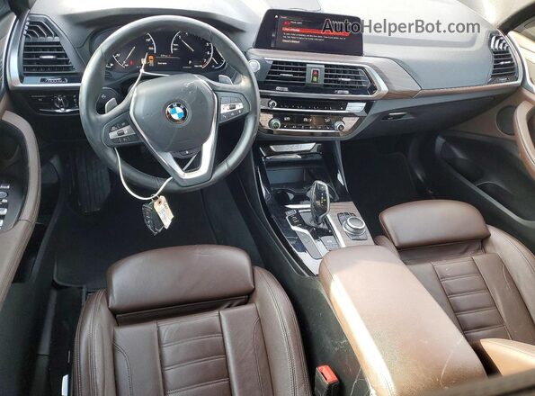 5UXTY5C07L9D03633 2020 BMW X3 Белый Вид панели приборов