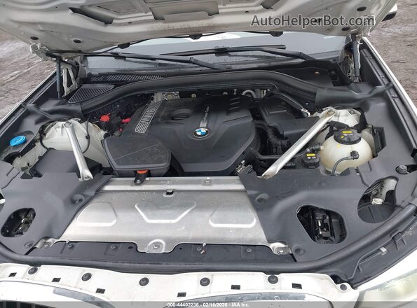 5UXUJ3C54KLG54395 2019 BMW X4 Белый Вид сзади