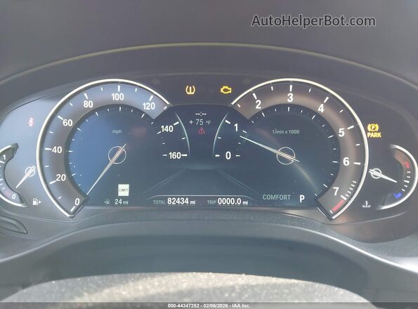 5UXUJ3C59KLG54375 2019 BMW X4 Белый Вид задних сидений
