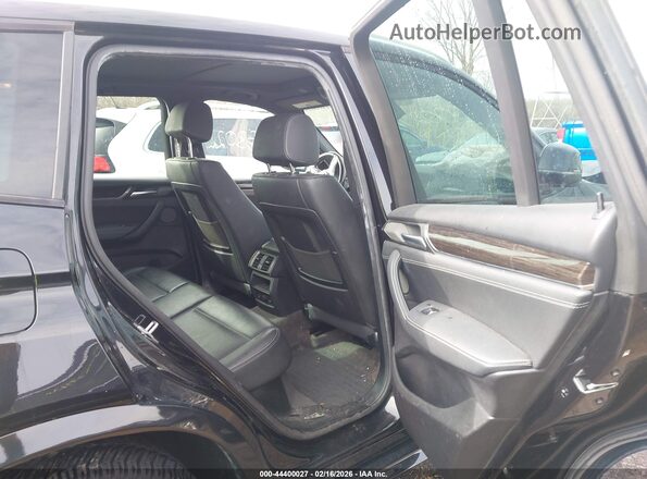 5UXWX7C33H0W39827 2017 BMW X3 Черный Вид наклейки с VIN-кодом