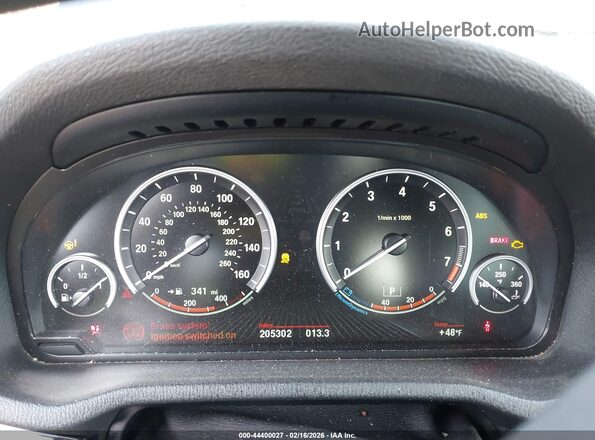 5UXWX7C33H0W39827 2017 BMW X3 Черный Вид задних сидений