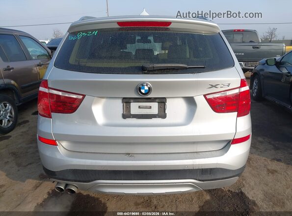 5UXWX9C32H0W78159 2017 BMW X3 Серебряный 