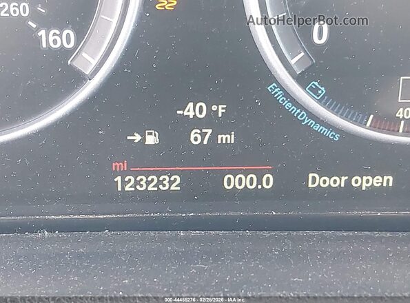 5UXWX9C53G0D76026 2016 BMW X3 Серебряный Панорамный вид салона 360°