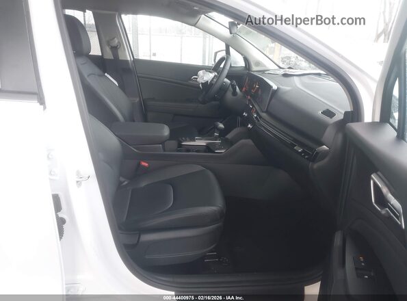 5XYK33DF0TG384229 2026 KIA SPORTAGE White Вид салону спереду