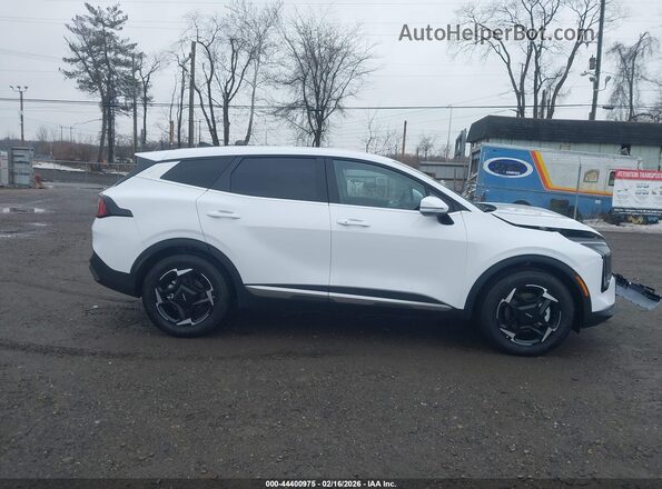 5XYK33DF0TG384229 2026 KIA SPORTAGE White Вид задньої частини салону