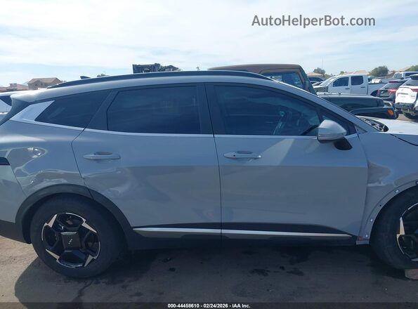 5XYK33DF5TG350271 2026 KIA SPORTAGE Silver Vista interior trasera