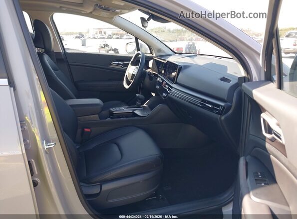 5XYK33DFXTG390958 2026 KIA SPORTAGE Серый Вид салона спереди