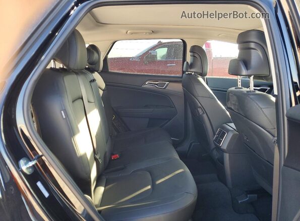5XYK3CDF6TG370416 2026 KIA SPORTAGE Черный Вид задней части салона