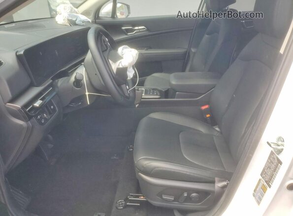 5XYK43DF2TG333781 2026 KIA SPORTAGE Белый Вид салона спереди