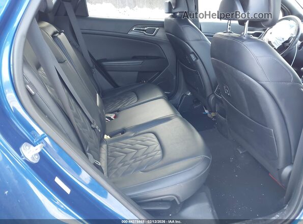 5XYK6CDF3RG156077 2024 KIA SPORTAGE Blue Widok naklejki z numerem VIN