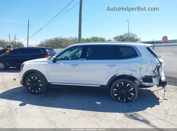 5XYP54GC0PG355293 2023 KIA TELLURIDE White Widok wnętrza 360 stopni