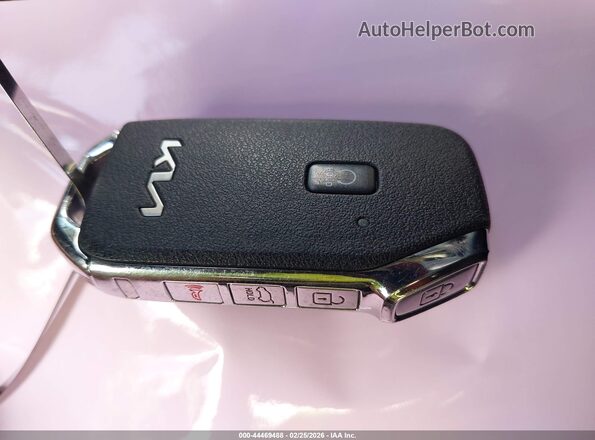 5XYP64HC9NG240281 2022 KIA TELLURIDE Черный Вид панели приборов