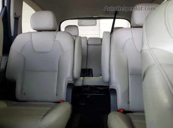 5XYP6DHC8NG210818 2022 KIA TELLURIDE White უკანა სავარძლების ხედი