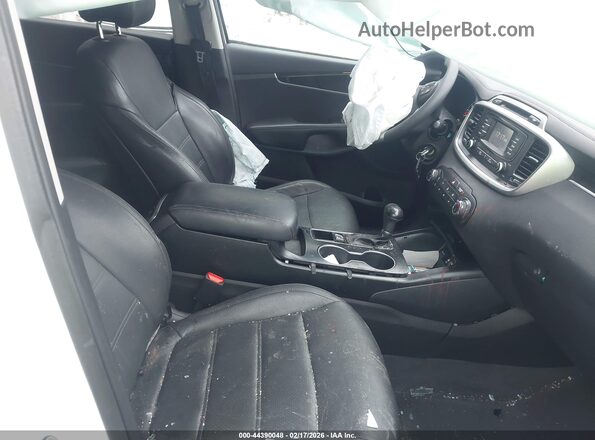 5XYPGDA33GG169573 2016 KIA SORENTO Белый Вид салона спереди