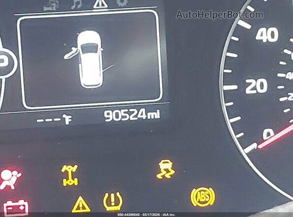 5XYPGDA33GG169573 2016 KIA SORENTO Белый 