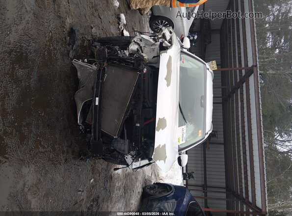 5XYPGDA33GG169573 2016 KIA SORENTO Белый Вид задней части салона