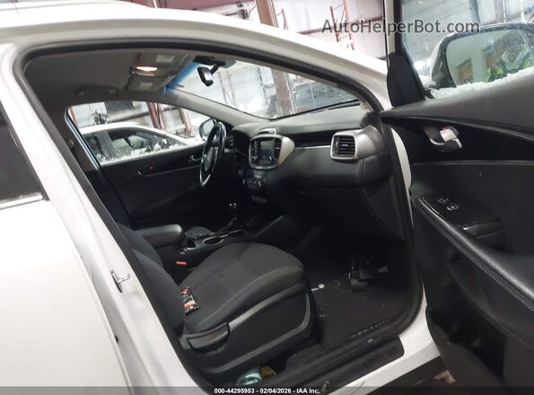 5XYPGDA33HG296177 2017 KIA SORENTO White წინა სალონის ხედი