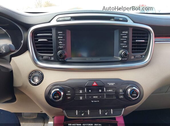 5XYPH4A51HG314657 2017 KIA SORENTO Белый Вид щитка приборов