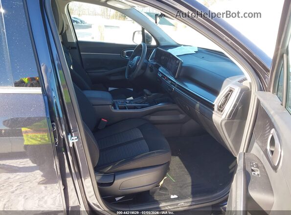 5XYRG4JC9SG369813 2025 KIA SORENTO Черный Вид салона спереди