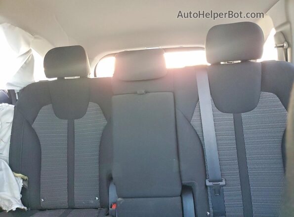 5XYRG4JCXSG389682 2025 KIA SORENTO Gray Widok tylnych siedzeń