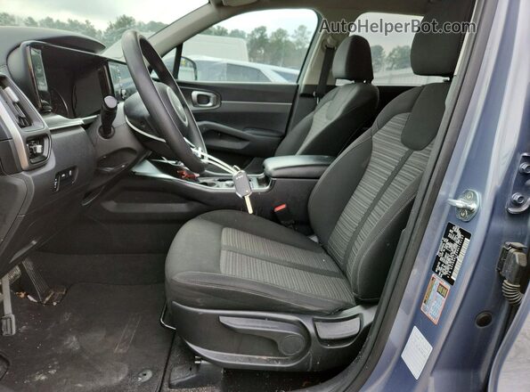 5XYRG4LCXNG110197 2022 KIA SORENTO Gray Вид салону спереду