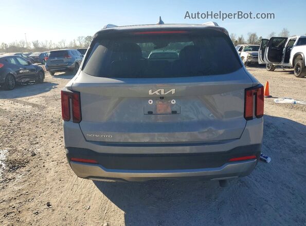 5XYRK4JF0RG253175 2024 KIA SORENTO Серый Вид сзади