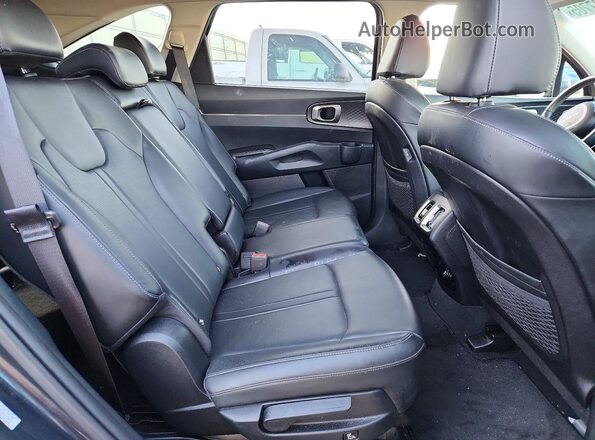 5XYRL4JC5RG256298 2024 KIA SORENTO Charcoal Вид задньої частини салону