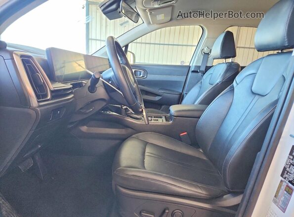 5XYRL4JC5RG265308 2024 KIA SORENTO White Vista interior delantera