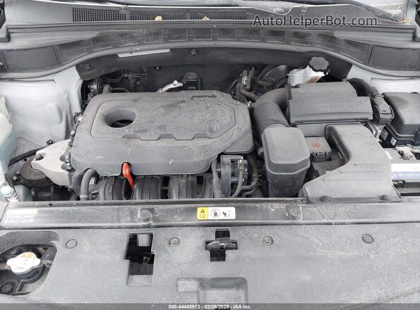 5XYZT3LB8HG381485 2017 HYUNDAI SANTA FE SPORT Серебряный Вид сзади