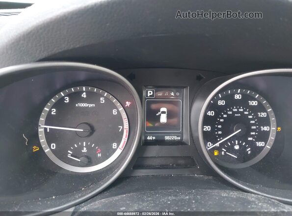 5XYZT3LB8HG381485 2017 HYUNDAI SANTA FE SPORT Серебряный Вид задних сидений