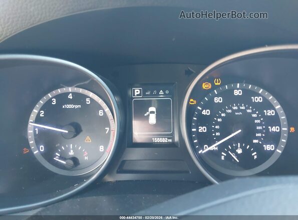 5XYZT3LB8JG541175 2018 HYUNDAI SANTA FE SPORT Silver Widok tylnych siedzeń