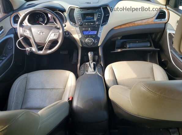 5XYZU3LA4GG370552 2016 HYUNDAI SANTA Black Vista del salpicadero