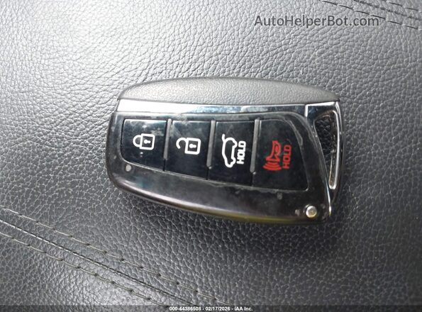 5XYZU3LB0HG407378 2017 HYUNDAI SANTA FE SPORT Серый Вид панели приборов