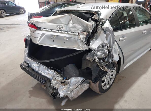 5YFB4MDE4SP231504 2025 TOYOTA LL Серебряный Вид спереди