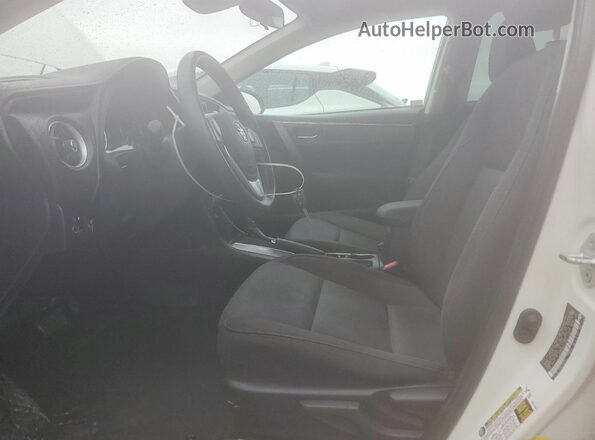 5YFBURHE2KP902241 2019 TOYOTA LL Белый Вид салона спереди