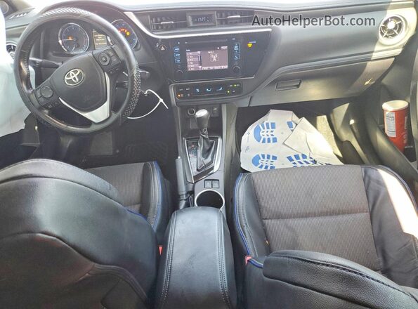 5YFBURHE4KP892229 2019 TOYOTA LL Синий Вид панели приборов