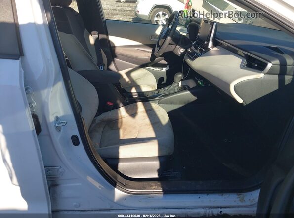5YFEPMAE5MP230700 2021 TOYOTA LL White წინა სალონის ხედი