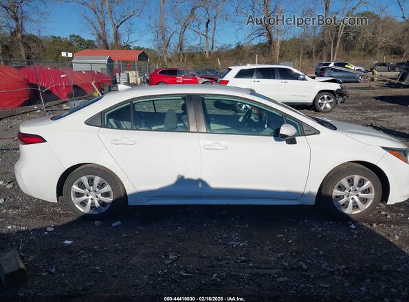 5YFEPMAE5MP230700 2021 TOYOTA LL White უკანა სალონის ხედი