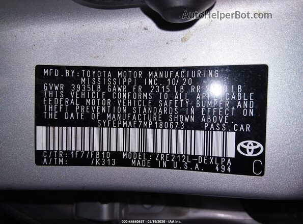 5YFEPMAE7MP180673 2021 TOYOTA LL Silver Vista del compartimento del motor