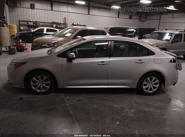 5YFEPMAE7MP180673 2021 TOYOTA LL Silver Vista interior de 360 grados