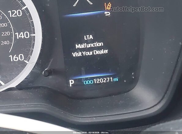 5YFEPRAE4LP097469 2020 TOYOTA LL Серебряный Вид задних сидений