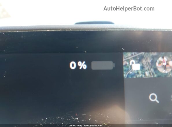 5YJ3E1EA1JF024252 2018 TESLA MODEL 3 Серебряный 
