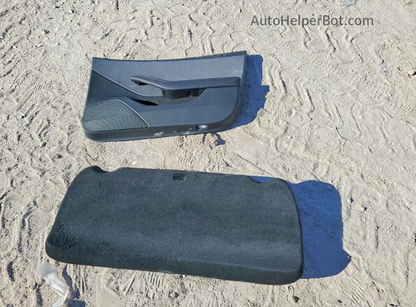 5YJ3E1EA2SF042602 2025 TESLA MODEL Black ძრავის განყოფილების ხედი